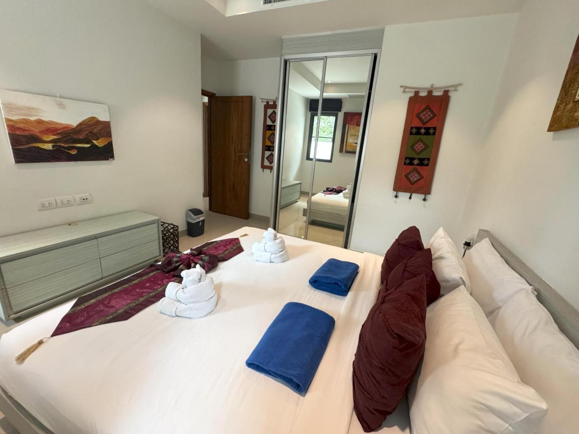 Pousada Avenue - Private Pool Near Bangtao Phuket